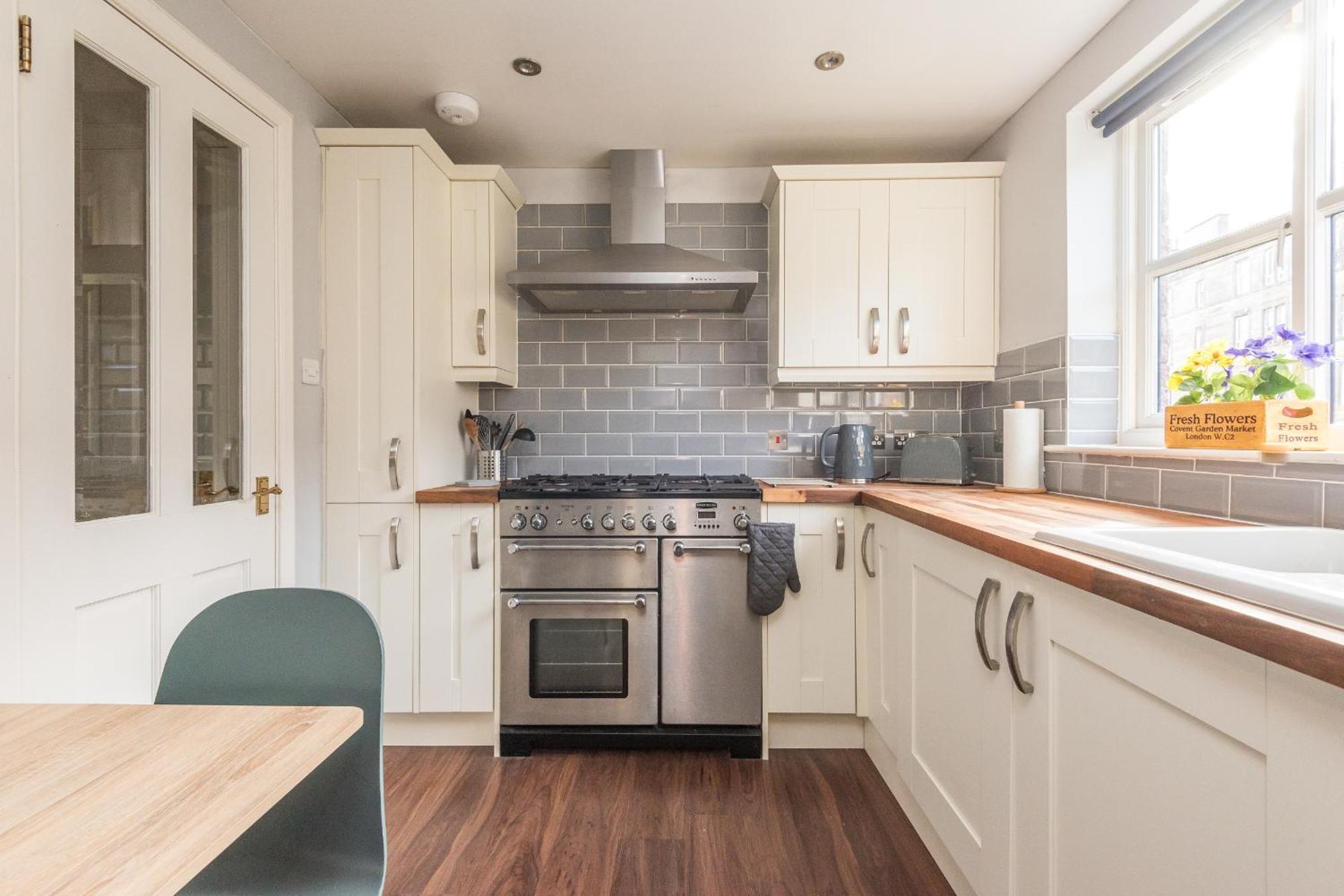 Cosy Roseburn Apartment, Edinburgh - 2 Bedrooms, Free Parking Εξωτερικό φωτογραφία